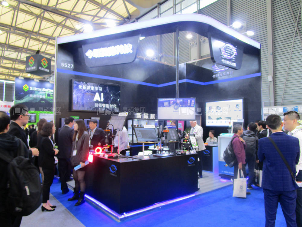 今明視覺(jué)-慕里黑電子展臺(tái)設(shè)計(jì)