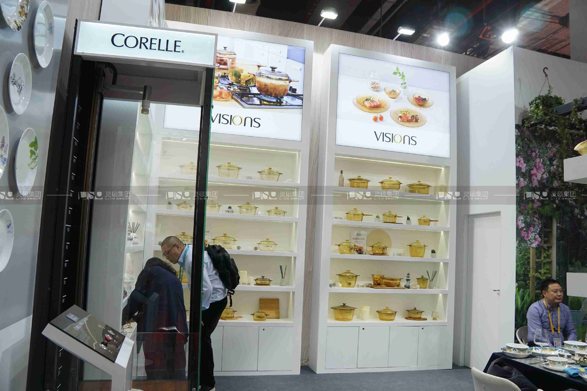 康寧-2019年上海展會(huì)展臺(tái)設(shè)計(jì)案例