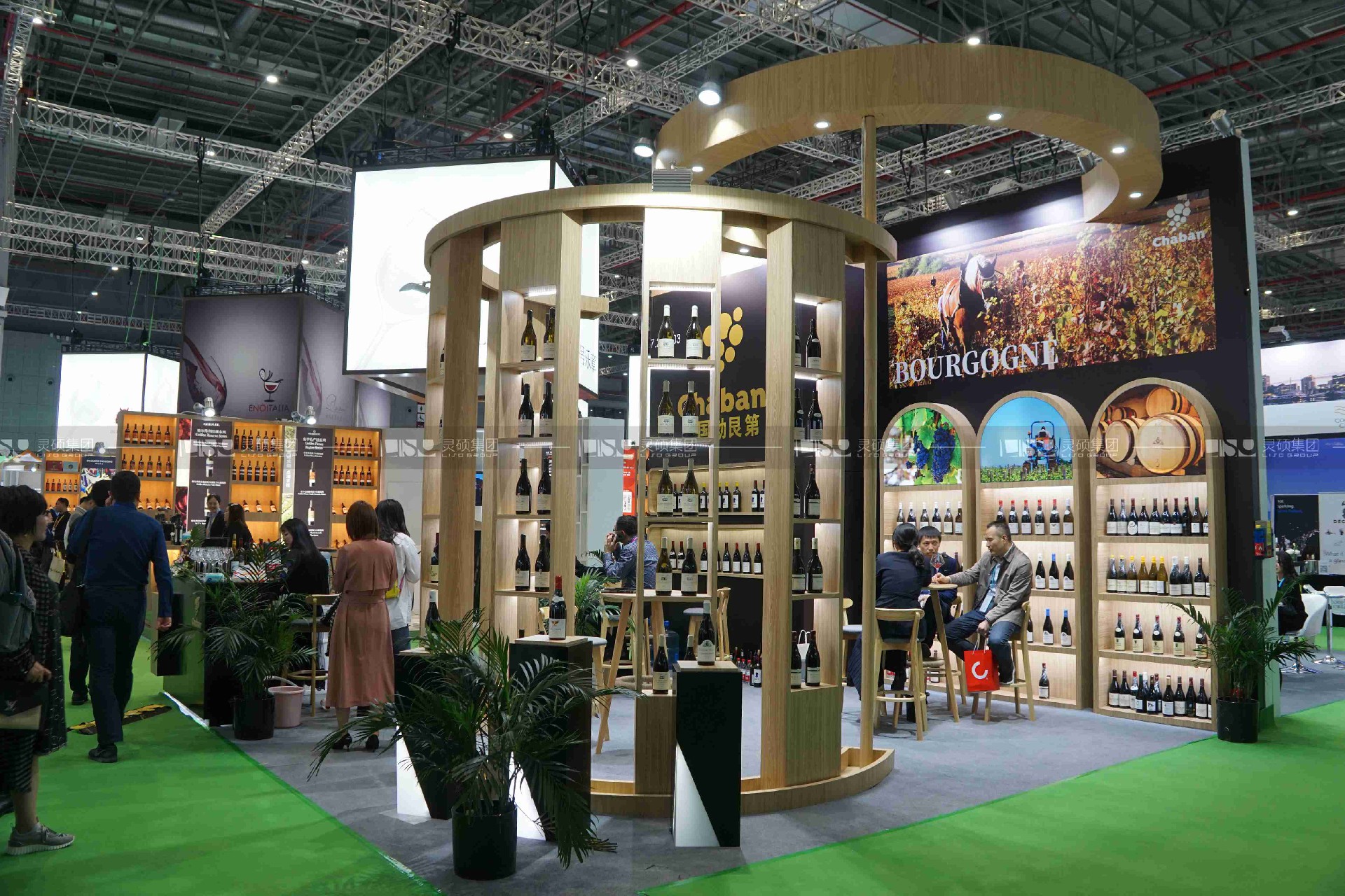 夏邦-2019年上海展會(huì)展臺(tái)設(shè)計(jì)案例