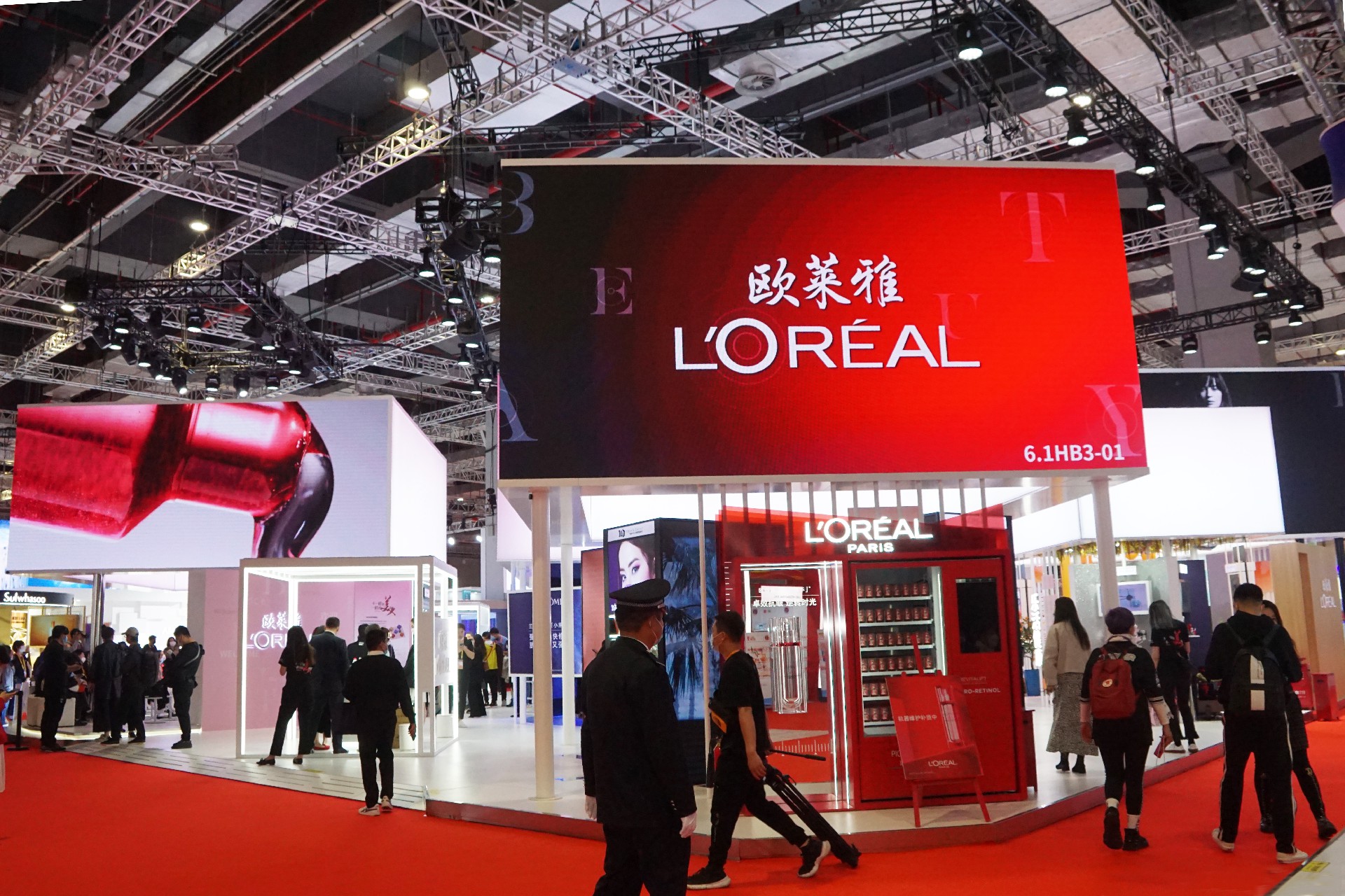 歐萊雅- 上海展會展臺設(shè)計搭建案例